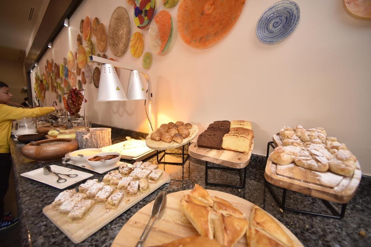 Tsaghkadzor Marriott Hotel Buitenkant foto